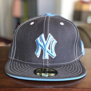 Yankee fitted hat